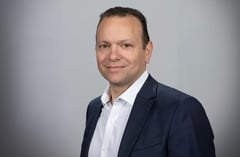 עדי דנה, מנכ״ל חברת אזורים, צילום: רמי חכם