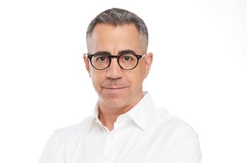 אלון גרוס, סמנכ״ל הכספים הנכנס, צילום: עופר חג׳יוב אלון גרוס, סמנכ״ל הכספים הנכנס, צילום: עופר חג׳יוב
