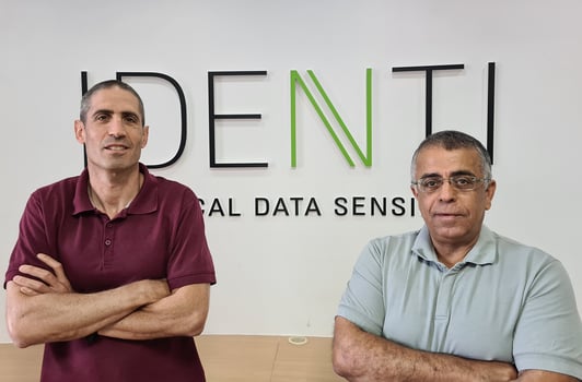 שלמה מתתיהו, מנכ״ל איידניטי ואלון נגבי, השותף ו VP R&D, צילום: יח״צ