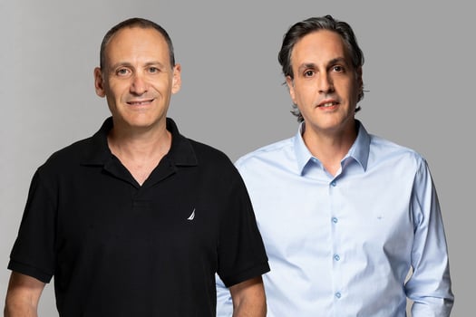 מימין: אבי מלכא, מנכ״ל אלטשולר שחם טרייד, צילום: רמי זרנגר / רן שחם, מנכ״ל משותף אלטשולר שחם, צילום: רמי זרנגר