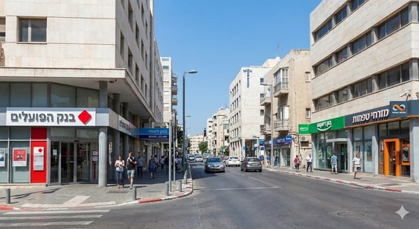 בחינת מס מיוחד על פעילות הבנקים / תמונה: אילוסטציה גוגל