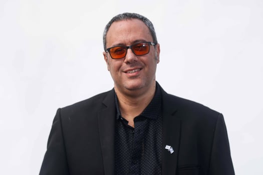 עו״ד איל ארז, יו״ר ארגון עובדי מכבי שירותי בריאות, צילום: דרור סיתהכל