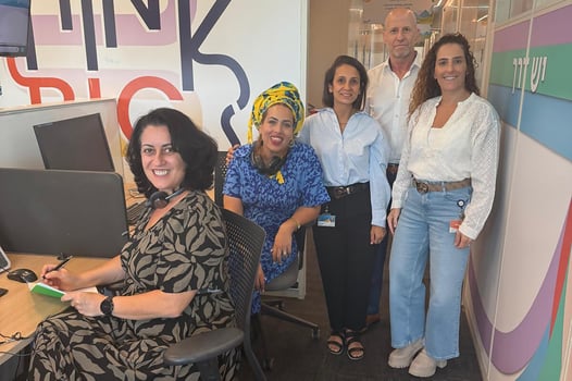 מימין לשמאל: אושרית ארדיטי, איתן טיש, אודליה ברס, אודל אביחי ורחל ברקן, קרדיט צילום: יח״צ