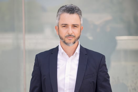 תומר דן, מנכ״ל פלקון, צילום: עדי לם