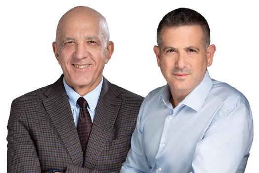 מימין: עופר ויסוקר וג׳קי דבי, צילומים: רמי זרנגר