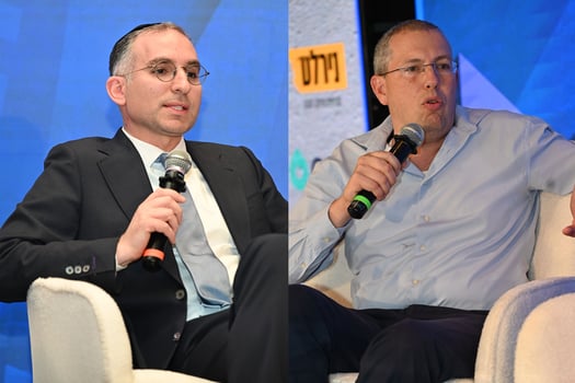 מימין: שי אהרונוביץ׳ ראש רשות המיסים, צילום: פוטו מרסלו / ישראל אוזן מנכ״ל משרד הפנים, צילום: סטודיו מרסלו