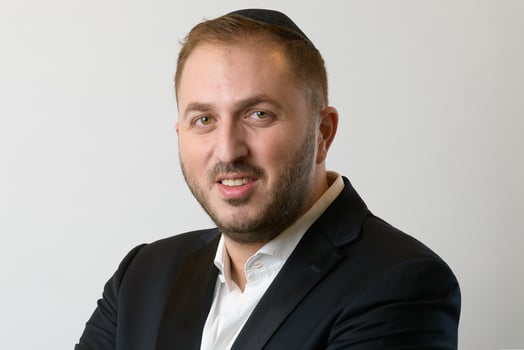 יניב בנדר, צילום: מושיק ברין