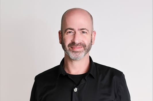 עמית אוסטרייכר, מייסד ומנכ״ל פלטפורמת העובדים הזמניים אקסטרס, צילום: אייל מריליוס
