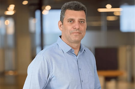 אסף אלפרוביץ׳, צילום: ארז אוזיר